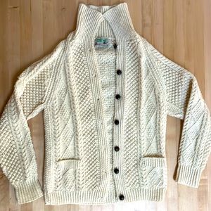 Pure Wool Vintage Hand Knit Cream/ Off White Sweater /OS